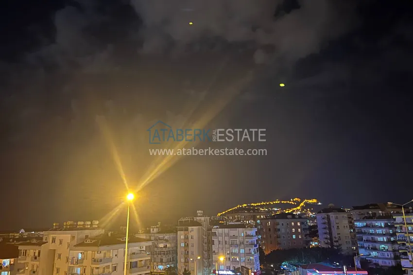 Purchase Duplex in the center of Alanya with a separate kitchen, a view of the sea and the historical fortress 20