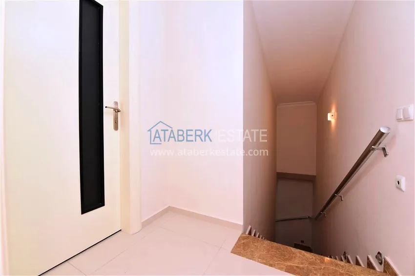 Purchase Furnished 2+1 duplex penthouse with private sauna and garage, Alanya center 21