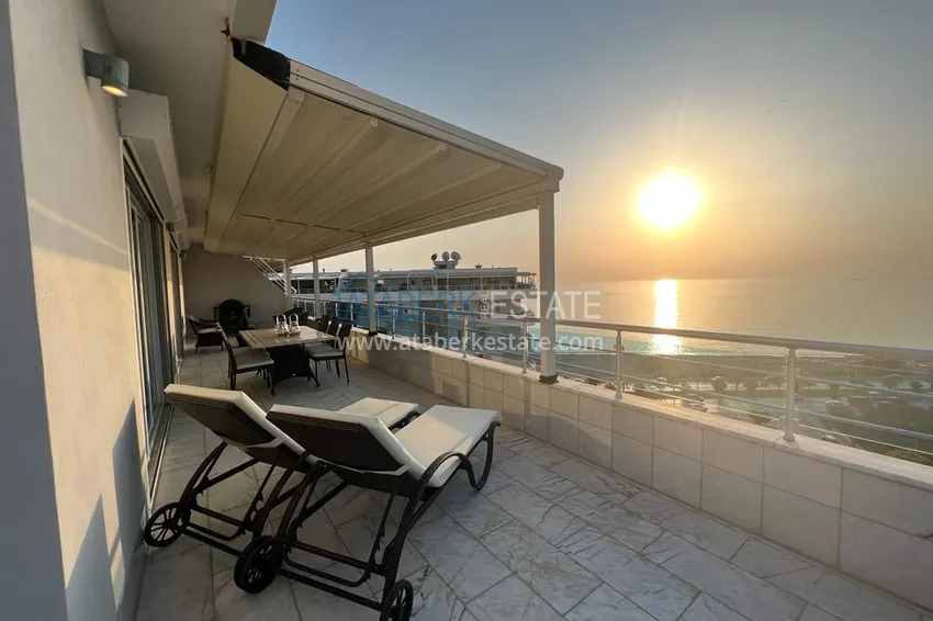 Purchase Stylish 3+1 panoramic penthouse with a modern interior in Alanya, Tosmur district 33