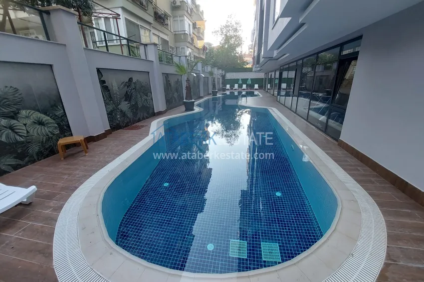 One-bedroom apartment with furniture in a new complex, the center of Alanya 2 