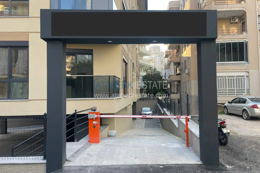 Apartments in a modern city house in the very center of Alanya at the final stage of construction 3 