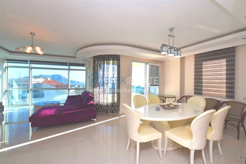Purchase Furnished 2+1 duplex penthouse with private sauna and garage, Alanya center 4
