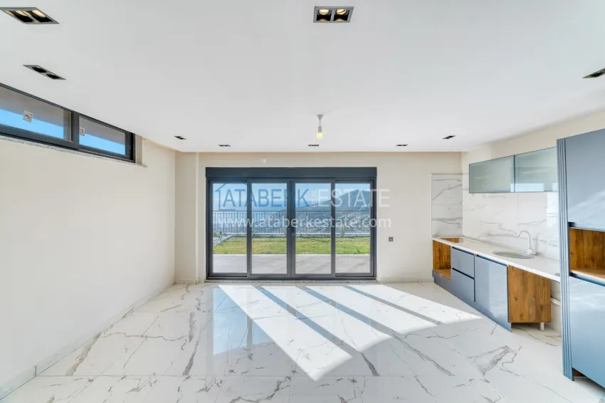 Purchase Real estate for citizenship! Brand new four-storey villa with stunning panoramic views — Alanya, Bektash 4 