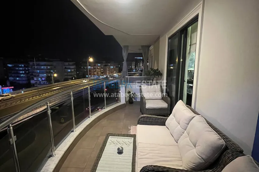 Purchase Duplex in the center of Alanya with a separate kitchen, a view of the sea and the historical fortress 5