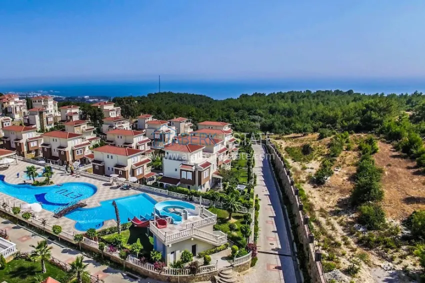 Furnished villas in a unique elite cottage village - Alanya, Avsallar 5 