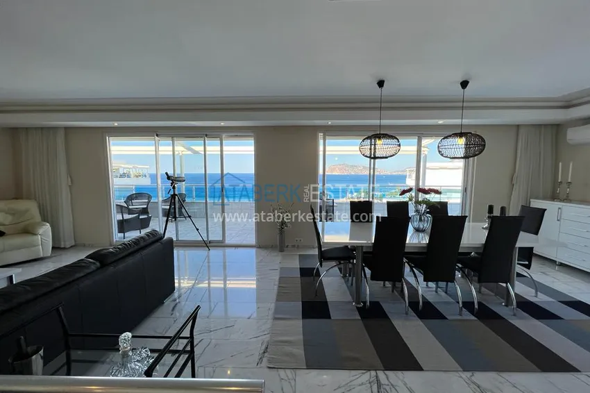 Purchase Stylish 3+1 panoramic penthouse with a modern interior in Alanya, Tosmur district 7
