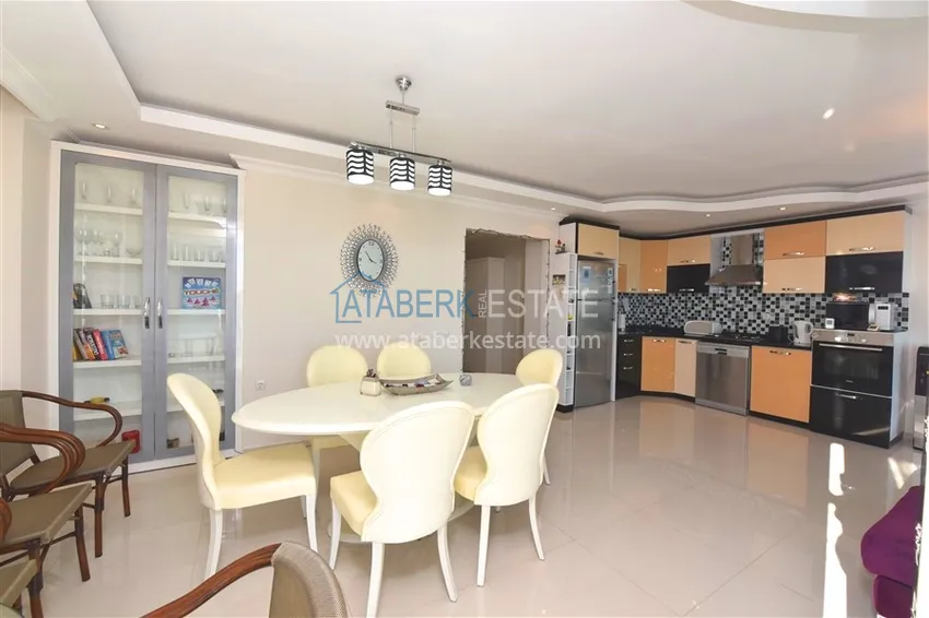 Purchase Furnished 2+1 duplex penthouse with private sauna and garage, Alanya center 9