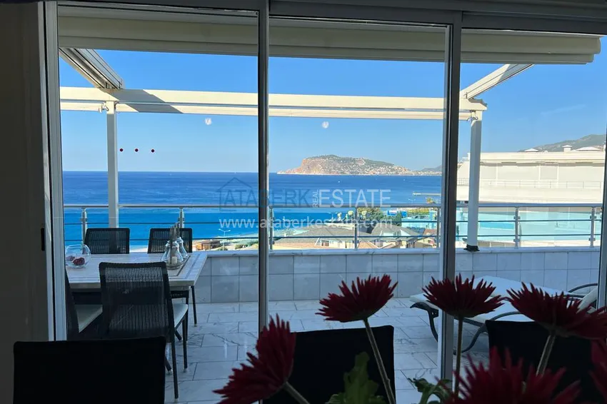Purchase Stylish 3+1 panoramic penthouse with a modern interior in Alanya, Tosmur district 9