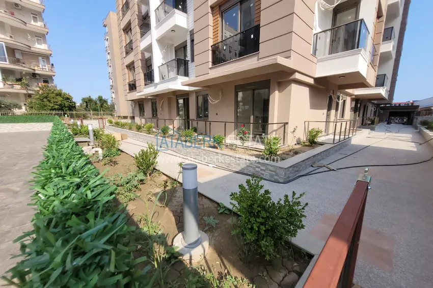 Affordable apartments in Antalya - Konyaalti in a complex under construction 3 