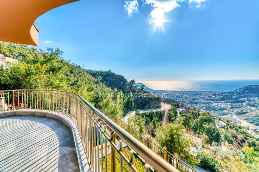 Purchase Real estate for citizenship! Brand new four-storey villa with stunning panoramic views — Alanya, Bektash 56 