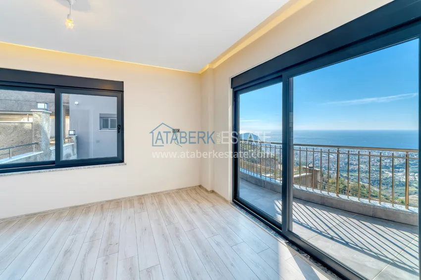 Purchase  Real estate for citizenship! Seafront mansion with seven bedrooms and high-quality finishes — Alanya, Bektash district 44 