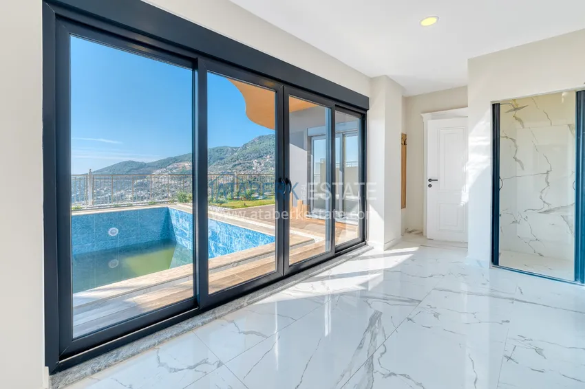Purchase  Real estate for citizenship! Seafront mansion with seven bedrooms and high-quality finishes — Alanya, Bektash district 51 