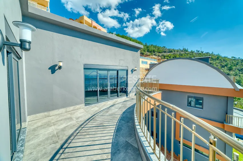 Purchase  Real estate for citizenship! Seafront mansion with seven bedrooms and high-quality finishes — Alanya, Bektash district 71 