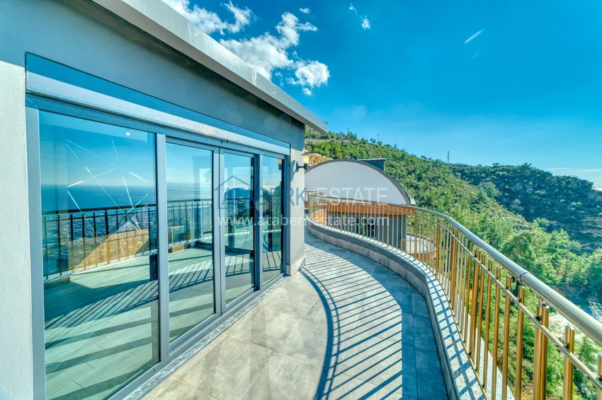 Purchase  Real estate for citizenship! Seafront mansion with seven bedrooms and high-quality finishes — Alanya, Bektash district 72 