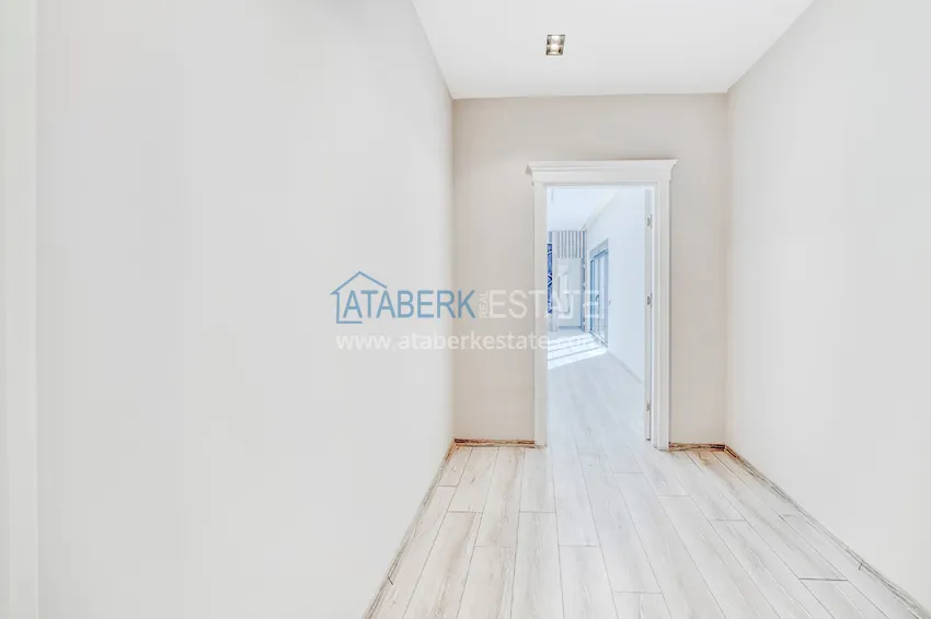 Purchase  Real estate for citizenship! Seafront mansion with seven bedrooms and high-quality finishes — Alanya, Bektash district 77 