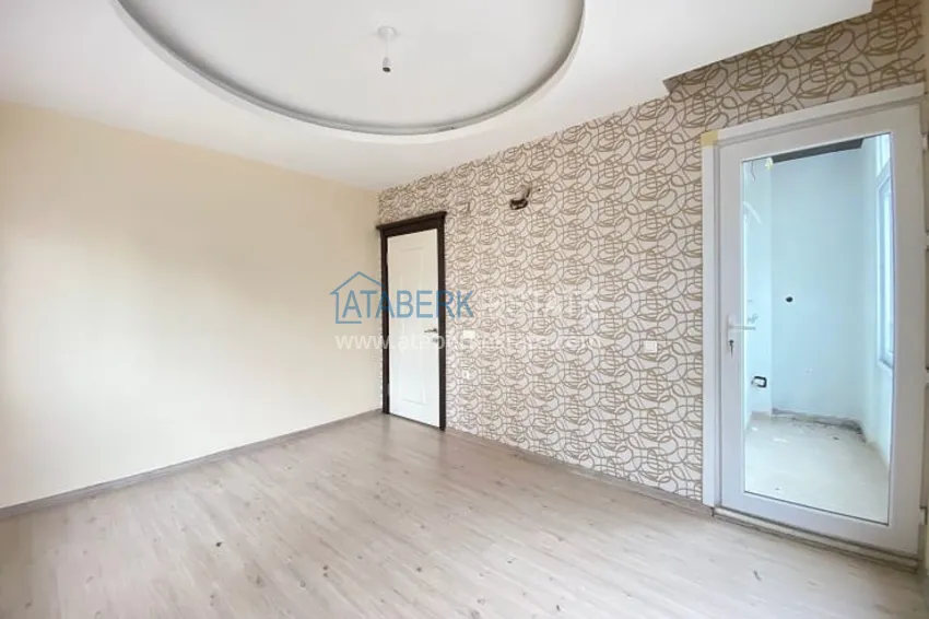 Purchase Apartment 2 + 1 with a glazed balcony, in a small residential complex in the Mezitli-Mersin area 3