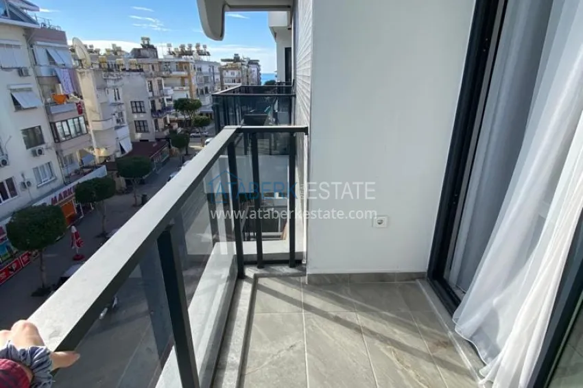 Purchase One-bedroom apartment for rent in the center of Alanya, 250 meters from the sea No. 39 11