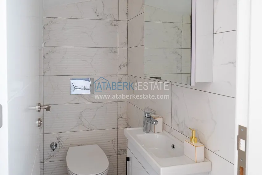 Purchase  2+1 penthouse duplex with furniture in an area open to residence permits, Alanya center 13 