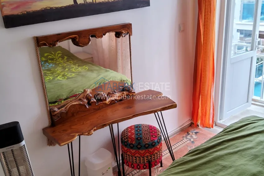 Purchase Three-room apartment with furniture after renovation in the center of Mahmutlar - the area of the secondary market 14