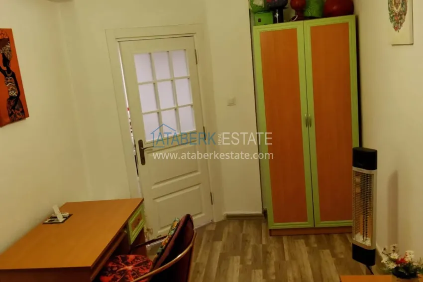 Purchase Three-room apartment with furniture after renovation in the center of Mahmutlar - the area of the secondary market 16