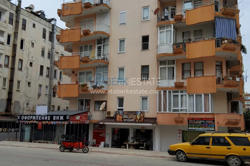 Three-room apartment with furniture after renovation in the center of Mahmutlar - the area of the secondary market 5