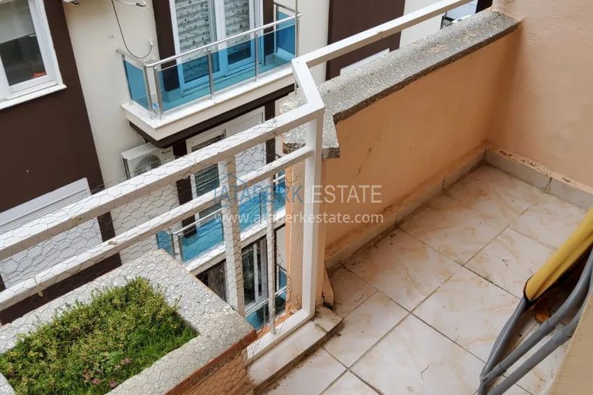 Purchase Three-room apartment with furniture after renovation in the center of Mahmutlar - the area of the secondary market 28