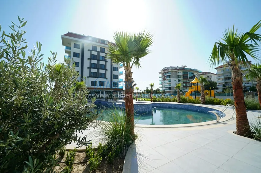 Apartment with new furniture and high-quality finishing in the Kestel area on the seafront 3 