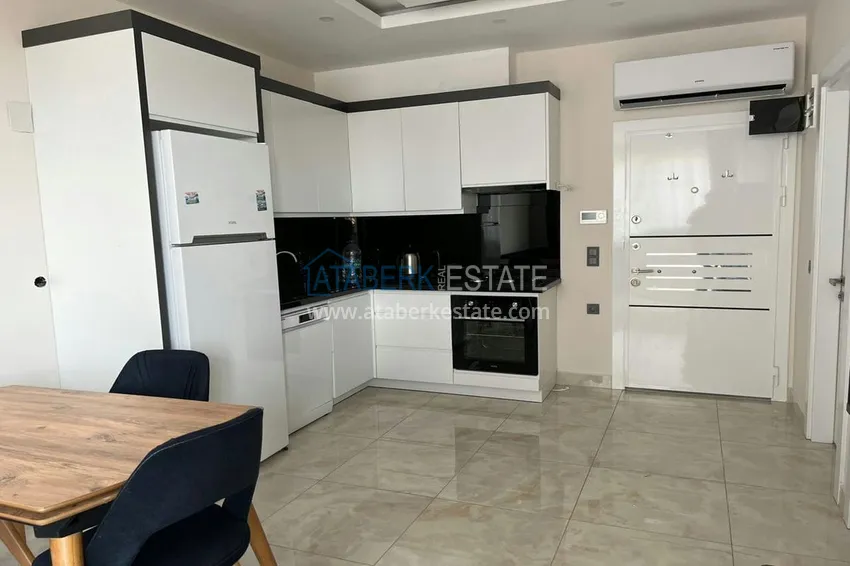 Purchase  One bedroom furnished apartment near Cleopatra beach, Alanya 3 