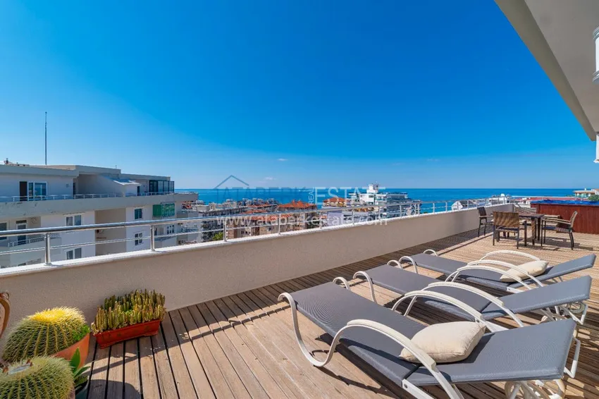 Purchase Luxurious view duplex penthouse in one of the best complexes in Tosmur 3