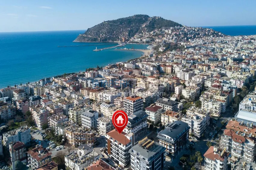 2+1 penthouse duplex with furniture in an area open to residence permits, Alanya center 2 