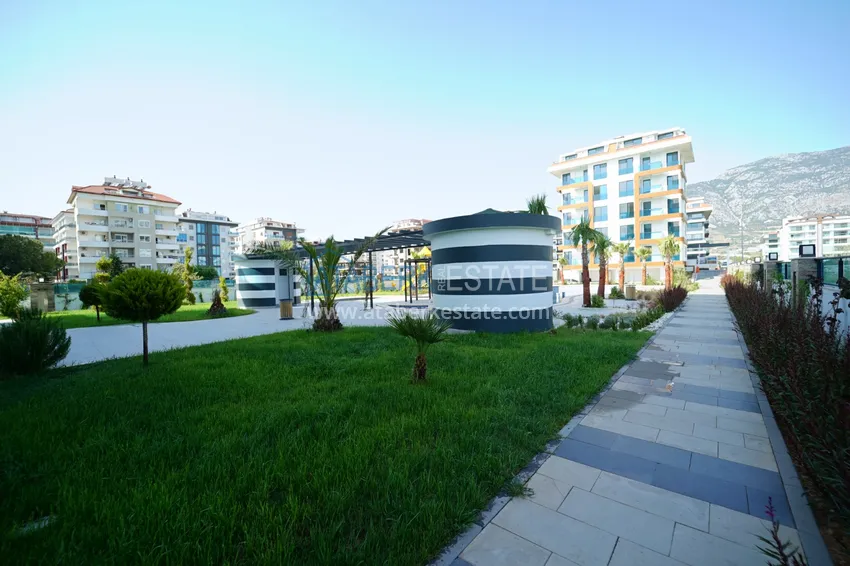 Apartment with new furniture and high-quality finishing in the Kestel area on the seafront 7 