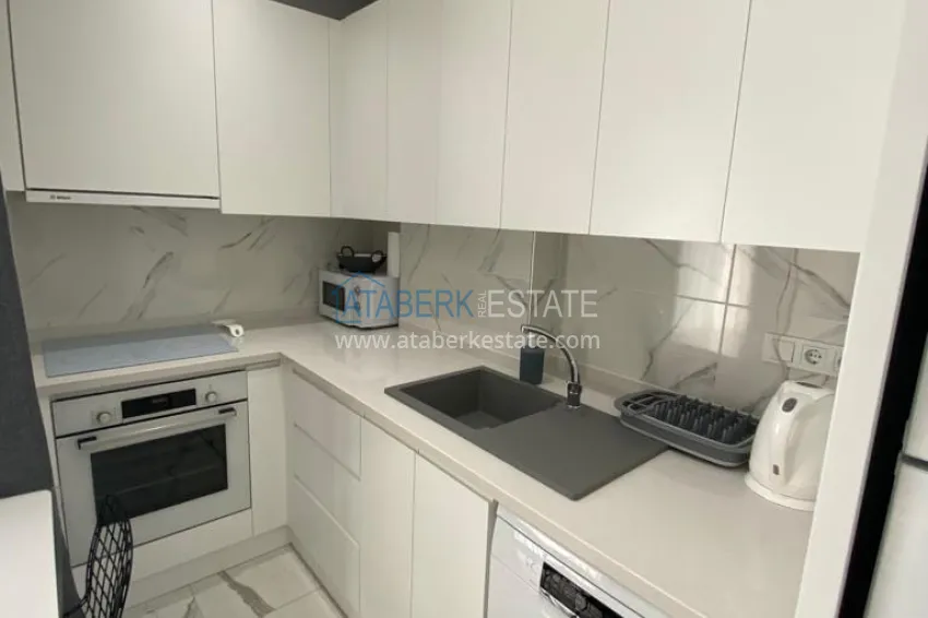 Purchase One-bedroom apartment for rent in the center of Alanya, 250 meters from the sea No. 39 7