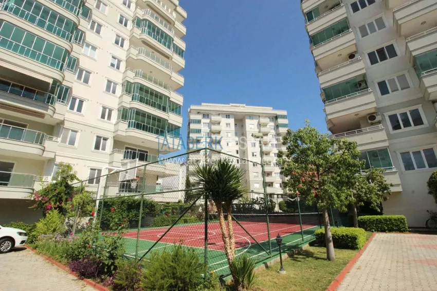 Luxurious view duplex penthouse in one of the best complexes in Tosmur 9