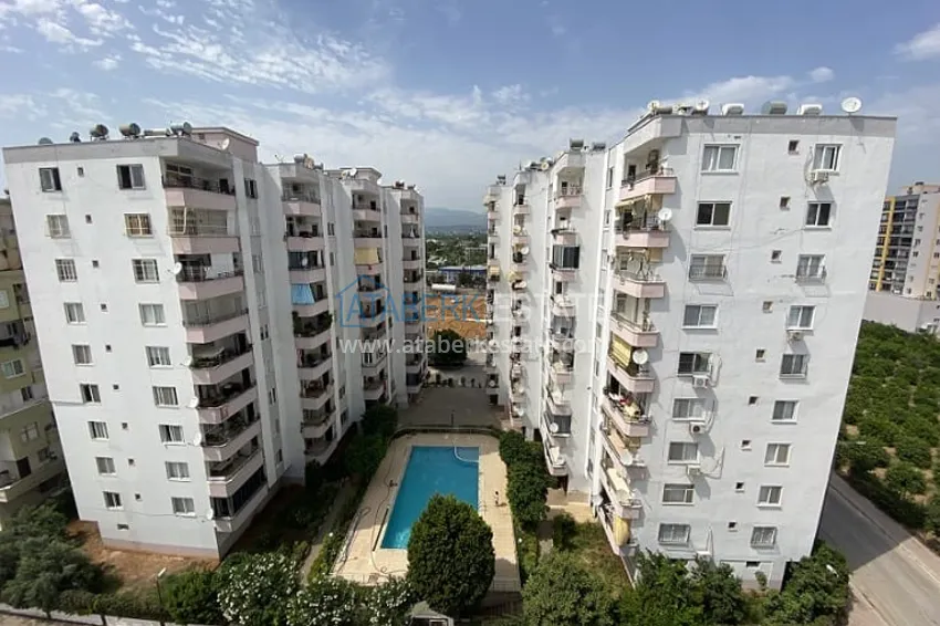 Three-room apartment with mountain views in Tomyuk-Mersin area 1 
