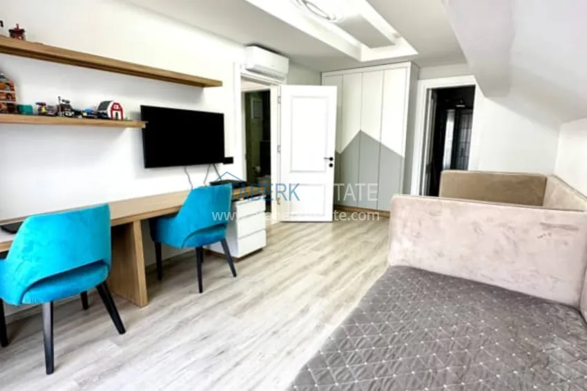 Purchase Duplex apartment 3+1 with furniture and separate kitchen in Alanya Oba district. Suitable for residence permit! 12 