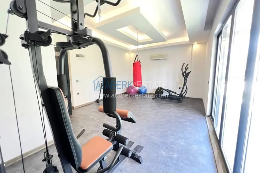 Turnkey two-level apartment in a modern complex in Oba 14