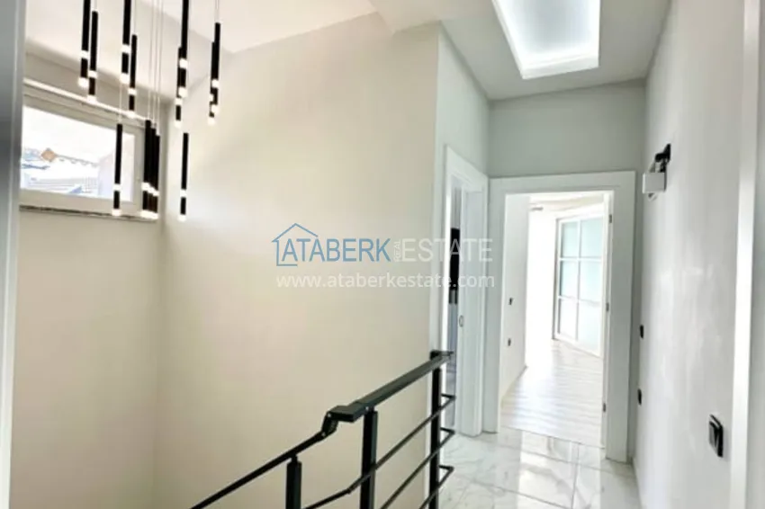 Purchase Duplex apartment 3+1 with furniture and separate kitchen in Alanya Oba district. Suitable for residence permit! 38 