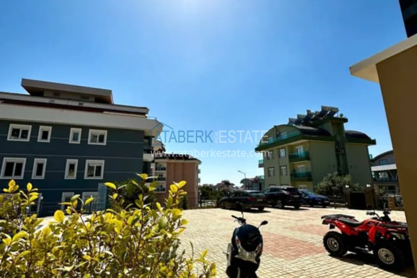 Duplex apartment 3+1 with furniture and separate kitchen in Alanya Oba district. Suitable for residence permit! 9 