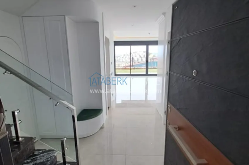 Purchase  Spectacular two-level villa in a residence with a 5-star hotel concept - Konakli, Alanya 1 