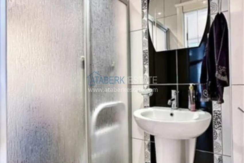 Purchase 2+1 apartment with furniture and a glazed balcony in Alanya - Cikcilli district 9 