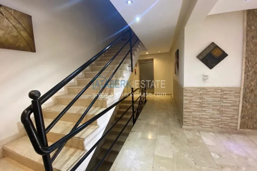 Apartment 1 + 1 with furniture and mountain views in a complex with infrastructure, the center of Alanya 19 