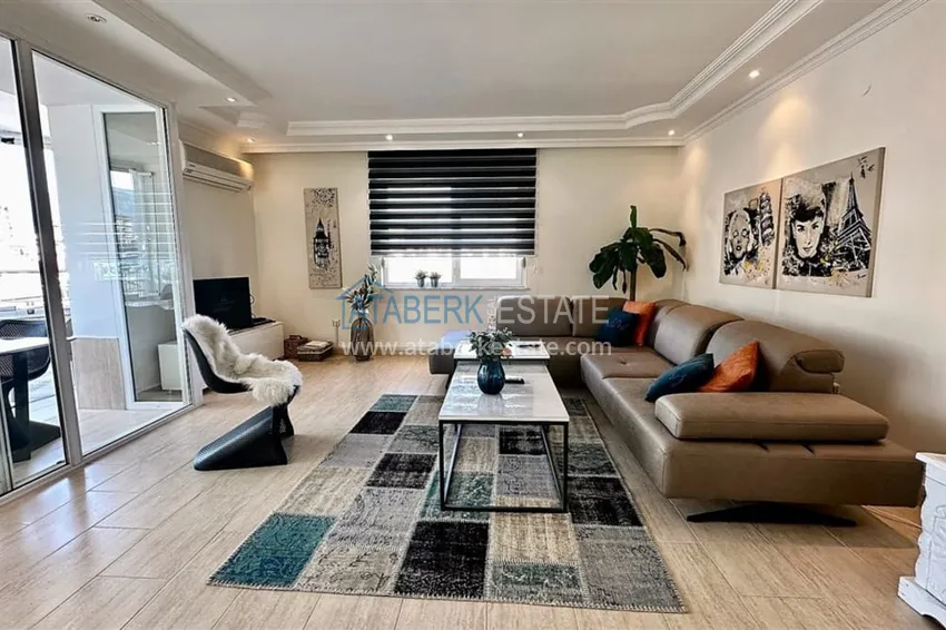 Purchase 2+1 apartment with furniture and a glazed balcony in Alanya - Cikcilli district 1 