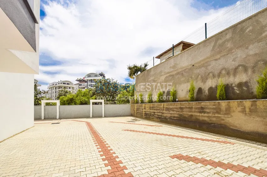 1+1 apartment in Alanya, Oba district - with new furniture and mountain views  5 