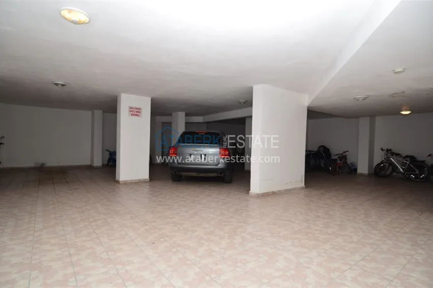 2+1 apartment with furniture and a glazed balcony in Alanya - Cikcilli district 7 