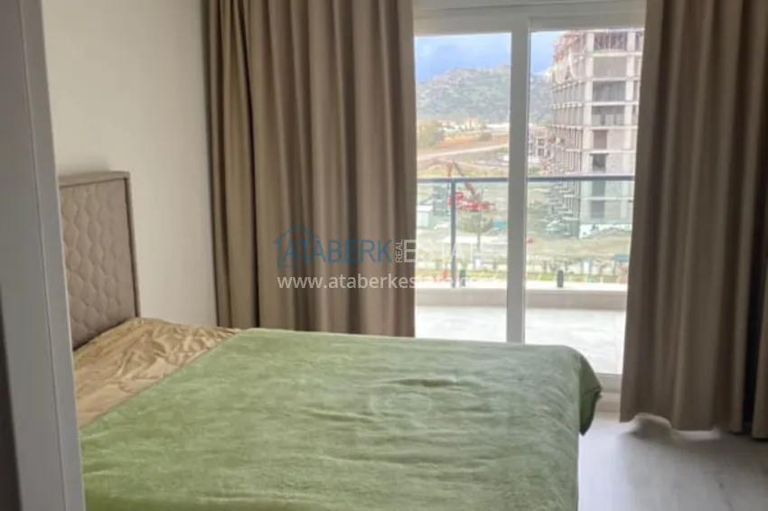 Purchase  furnished four-room apartment in Alanya - Gazipasa 8 