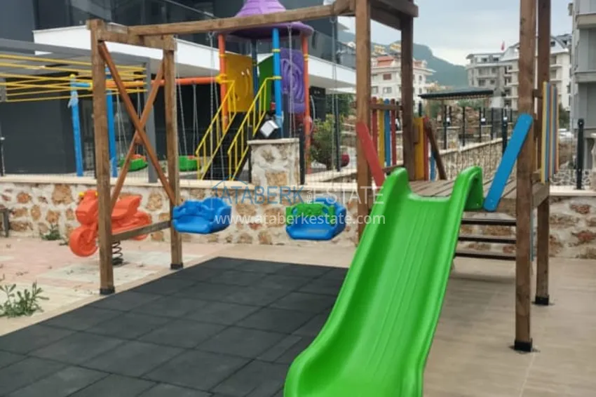 2+1 duplex penthouse partially furnished with sea views, Oba district — Alanya. Suitable for a residence permit! 8 