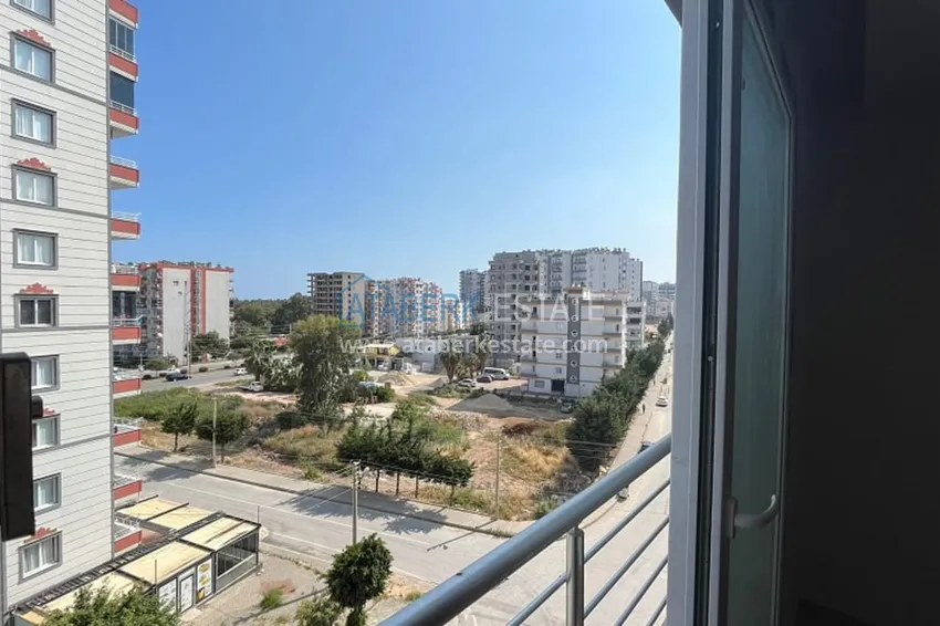 Apartment 2 + 1 with a separate kitchen 500 meters from the sea in the Davultepe-Mersin area 15 