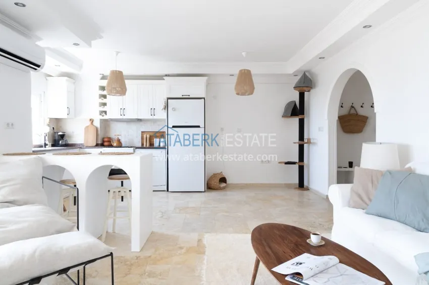 Purchase Apartment 2 + 1 with designer renovation and sea views, Avsallar area - Alanya 11 