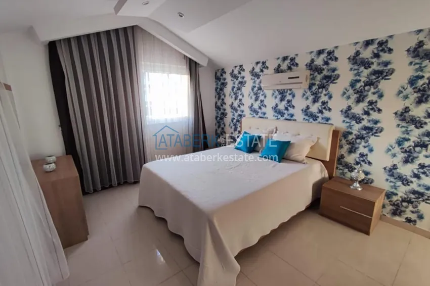 Purchase  5+1 penthouse duplex in the center of Alanya Cleopatra beach area 12 