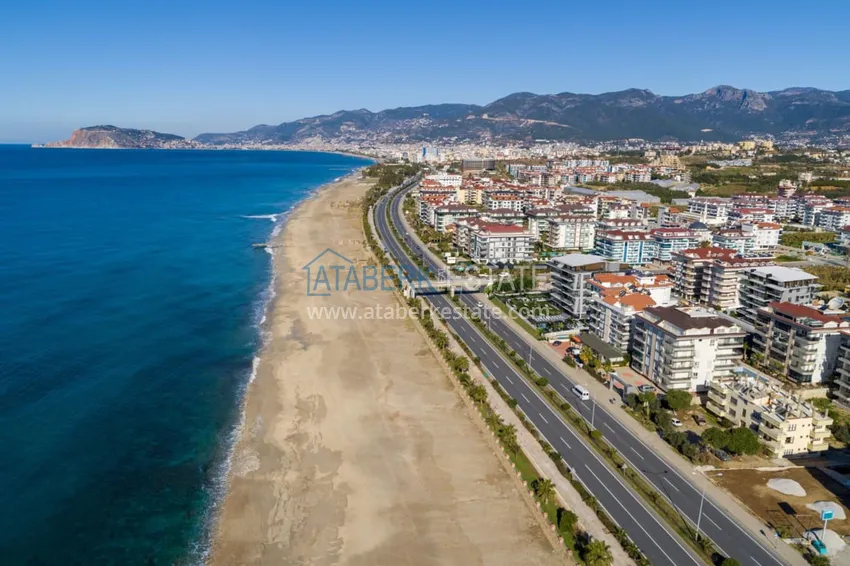 Apartments and penthouses with sea views in a new complex on the first coastline 2 